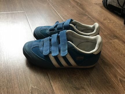 Кроссовки adidas