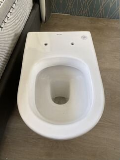 Унитаз новый продам