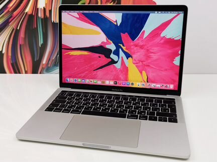 MacBook Pro 2019 256Gb как новый