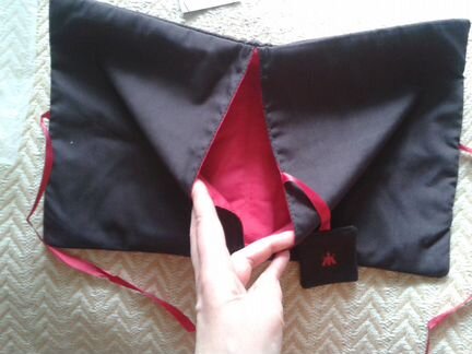 Чехлы для украшений и часов Guerlain