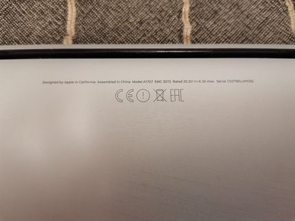 Macbook Pro 15 2017 Silver 2.7Ghz/16Gb/512G/Rad455