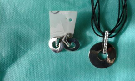 Кристаллы Сваровски, бижутерия