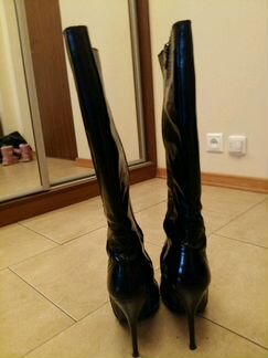 Лакированные демисезонные Сапоги р. 40