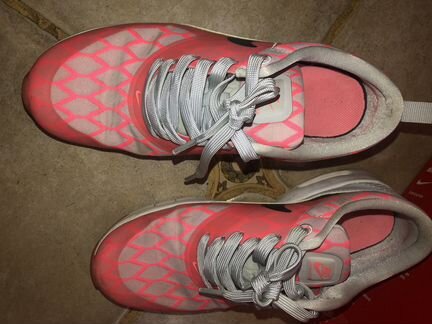 Nike кроссовки 37р