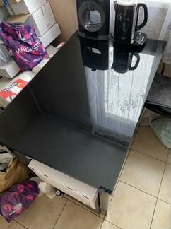 Кухонный стол