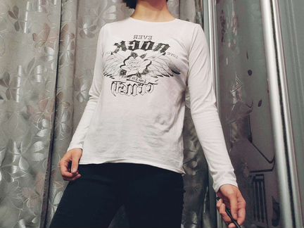 Лонгслив женский с принтом