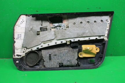 Обшивка двери передняя левая Nissan Teana J32