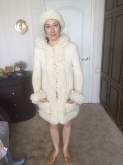 Продаю ковту пальто