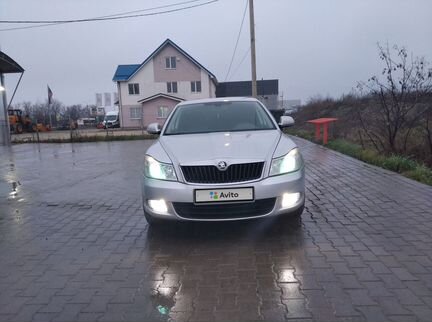 Skoda Octavia 1.8 AMT, 2010, 194 600 км