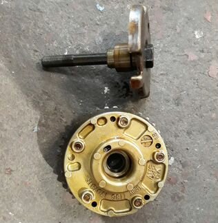 Исполнительный узел распредвала выпускных клапанов