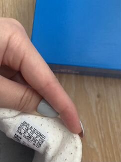 Кроссовки Адидас