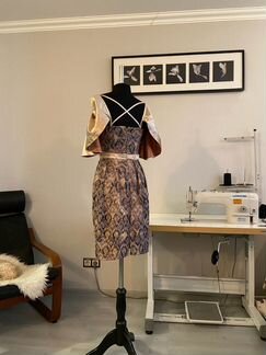 Нарядное платье на мягком корсете