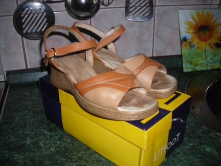 Босоножки и туфли кожаные р 37, б/у