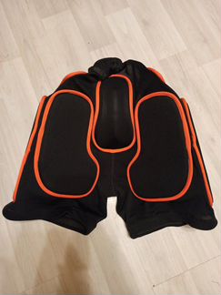 Защитные шорты бронетрусы