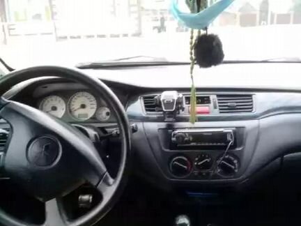 Mitsubishi Lancer 1.6 МТ, 2004, 200 000 км
