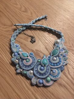 Ожерелье сутажное