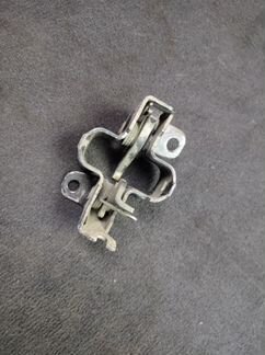 Замок капота Mercedes W211 E211 M272 3.0 2006