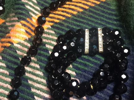 Комплект из сережек, браслета, цепочки