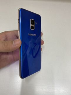 Телефон Samsung А8 2018