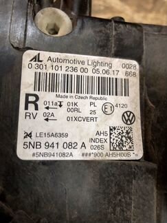 Фара правая Volkswagen Tiguan 2 LED