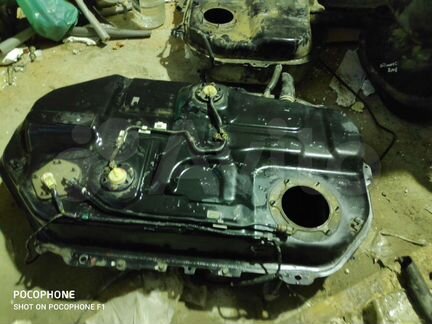 Топливный бак mitsubishi outlander CU 4 WD