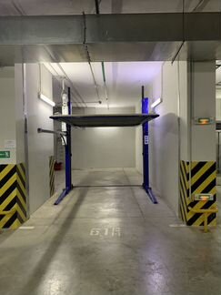 Машиноместо, > 30 м²