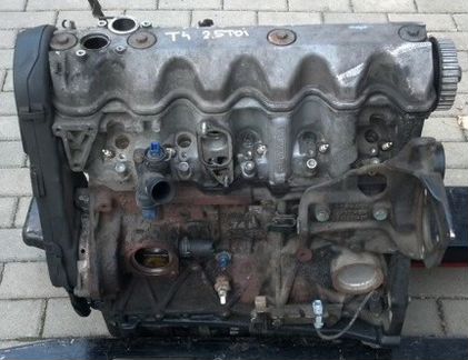 Двигатель бу Volkswagen ACV 2.5 TDI AJT ACV AAB