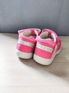 Сандалии Котофей 24р