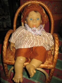 Характерный испанский виниловый пупс в костюмчике