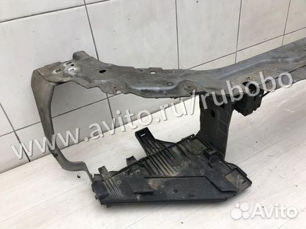 Передняя панель Land Rover Freelander 2 224DT 2008