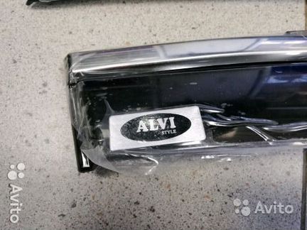 Дефлекторы Infiniti QX56/80 нержавеющий молдинг