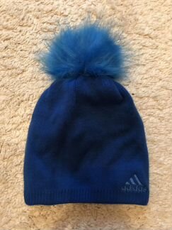 Шапка с помпоном