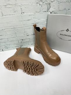 Ботинки женские Balenciaga мех
