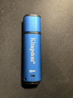 Флешка Kingston DataTravaler Vault Privacy 16gb