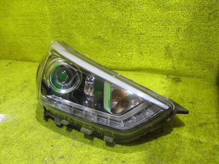 Фара правая Hyundai Creta (2016-н.в.) галоген 9210