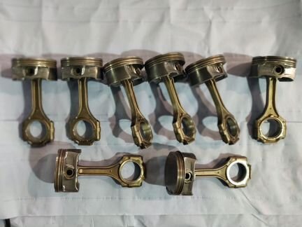 Поршень+шатун на Мерседес 6.3AMG-M156