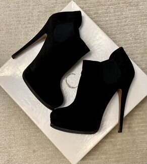 Ботильоны Casadei