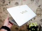 Новый стильный нетбук Sony Vaio