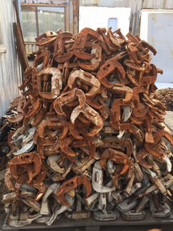 Замок винтовой для опалубки (автомат)