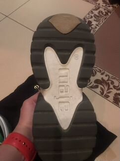 Кроссовки maje