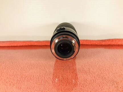 Canon EF 70-300mm f/4.0-5.6 IS USM