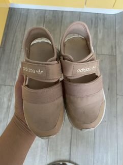 Кроссовки adidas детские