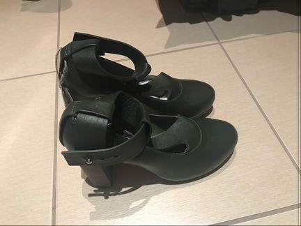 Новые дизайнер туфли темно-зеленые Fausto Santini