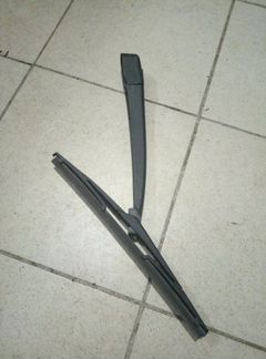 Поводок стеклоочистителя задний Ford Fiesta CCN