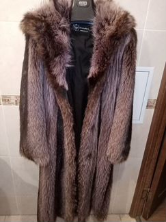 Шуба из енота с капюшоном,Греция