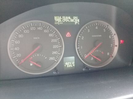 Вольво s 40 щиток приборов