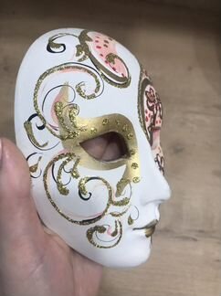 Венецианская маска