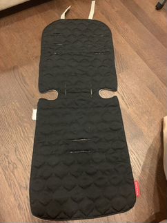 Матрасик в коляску maclaren