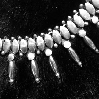 Колье серебр