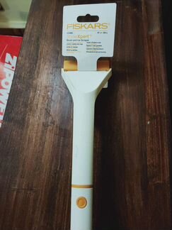 Щётка для снега fiskars